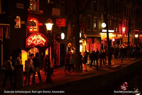 Amsterdam Red Light District: Age Limits for visitors, prostitutes,。